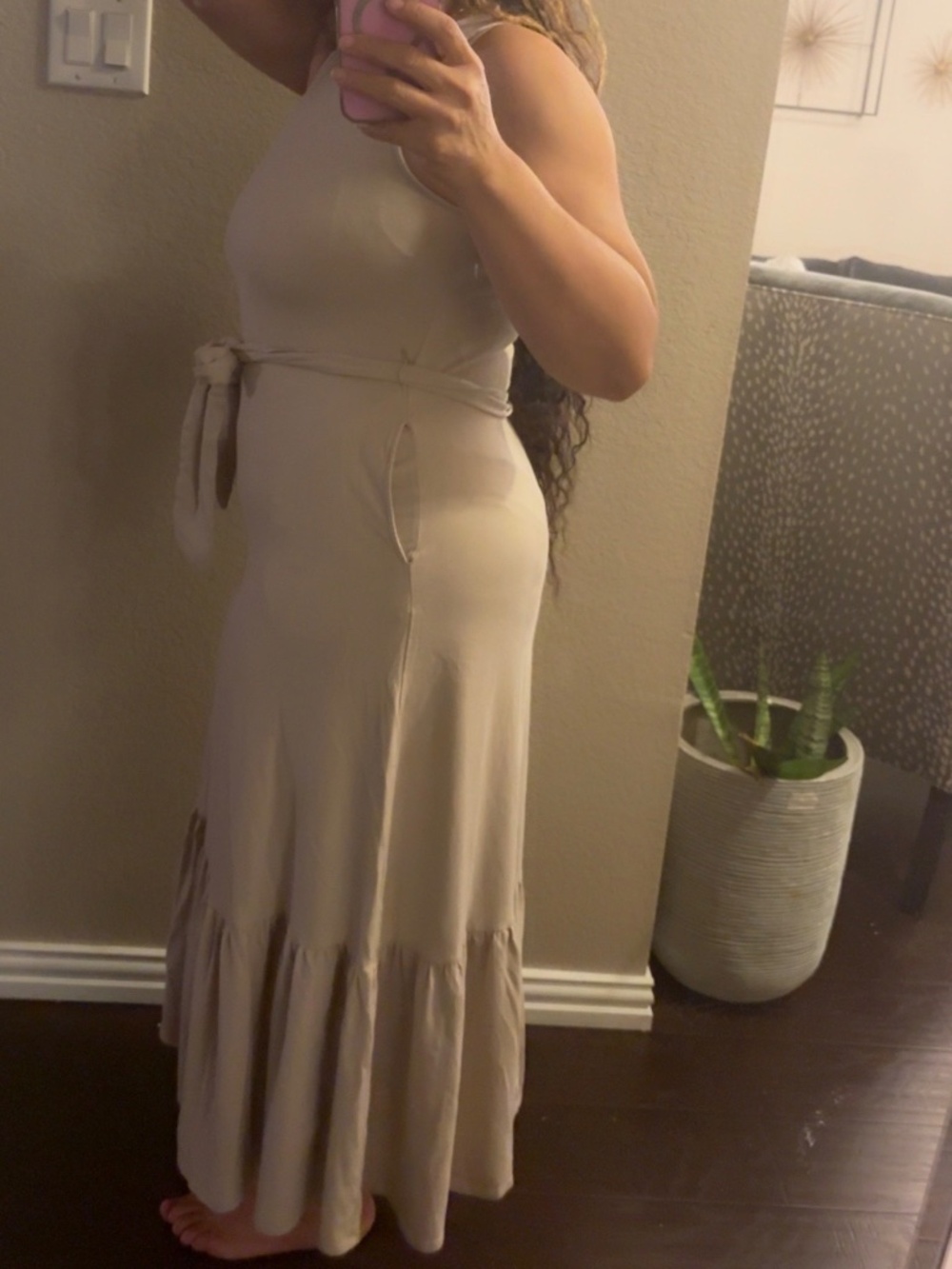 Dress - Picture 3 of 3